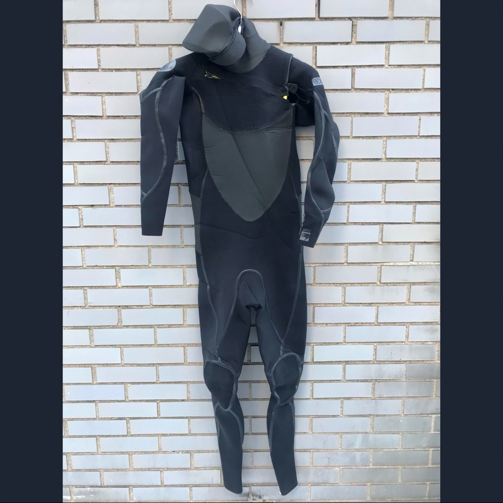 Worn Once! Body Glove Voodoo Slant Hooded Fullsuit 4/3 mm (Black) Wetsuit Size M